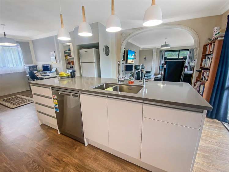 5/84 Ranolf Street Victoria_2