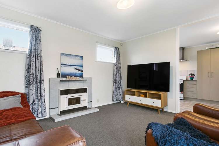 65 Greenmeadows Avenue Manurewa_2