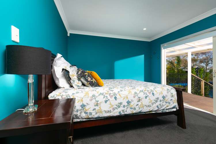 635 Ridge Road Riverhead_12