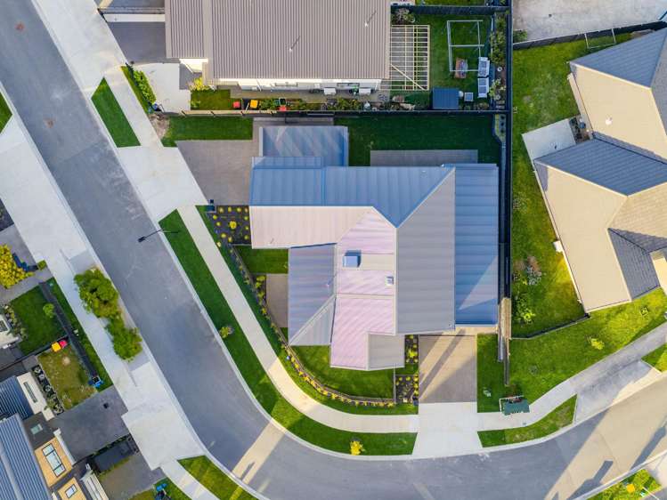 64 Maanihi Drive Rototuna North_6