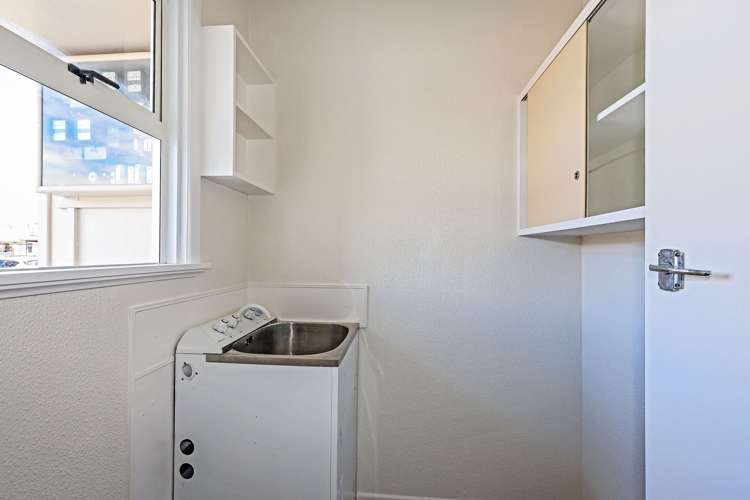 310 Lyndon Road West Hastings Central_11