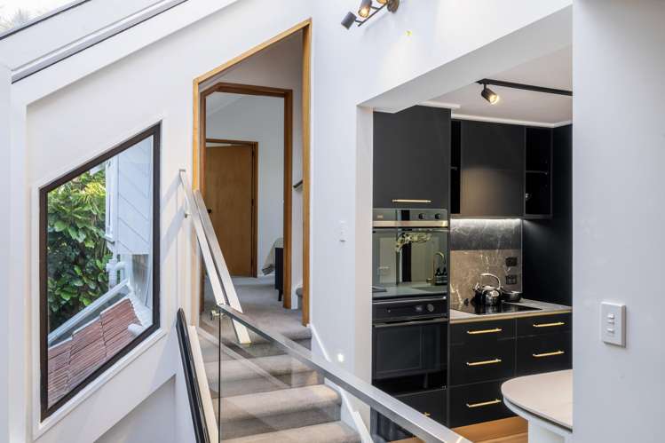 32 Weston Avenue Mount Albert_21