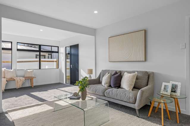 6 Greenhaven Drive Burwood_3
