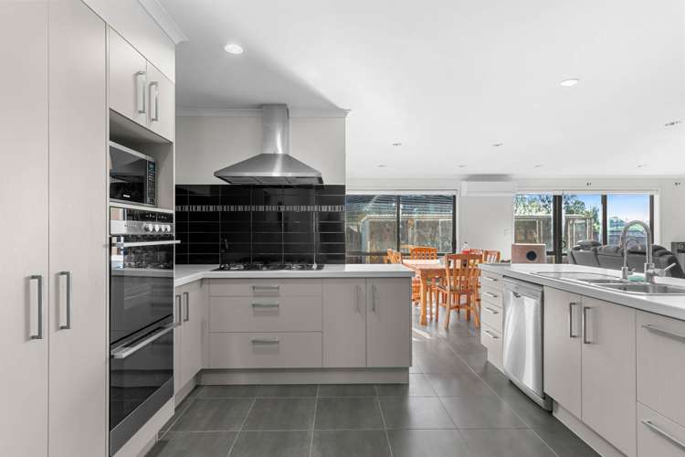 9 Astrid Lane_2