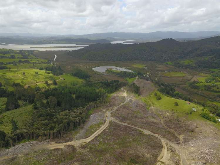 Taheke Road Horeke_1