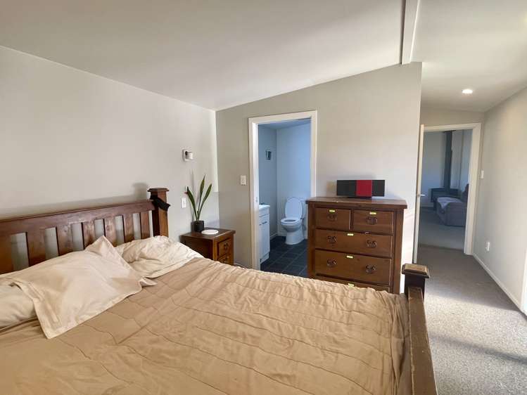 87 Churchill Road Judea_20