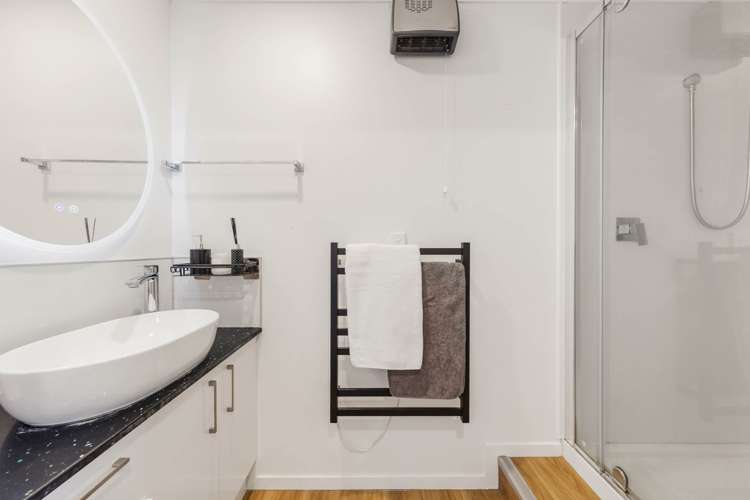 8A Matata Street Blockhouse Bay_22