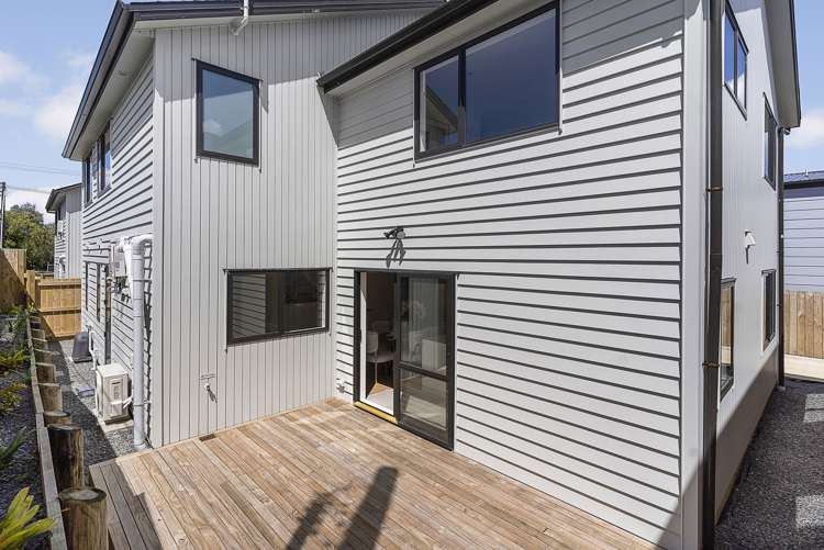 53 Bolton Street Blockhouse Bay_13