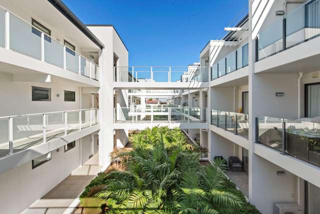 222/8 Thompson Park Road Mount Wellington_3