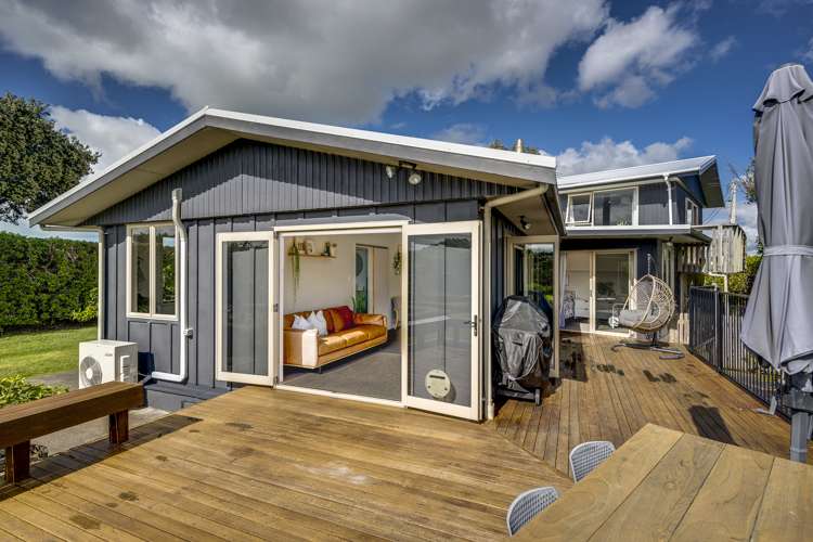 233 School Road Clive_17