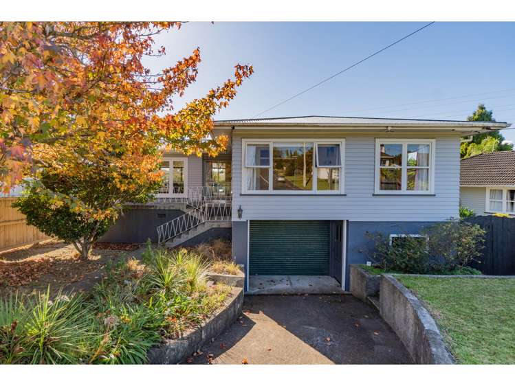 18 Wakeling Avenue Te Atatu South_19