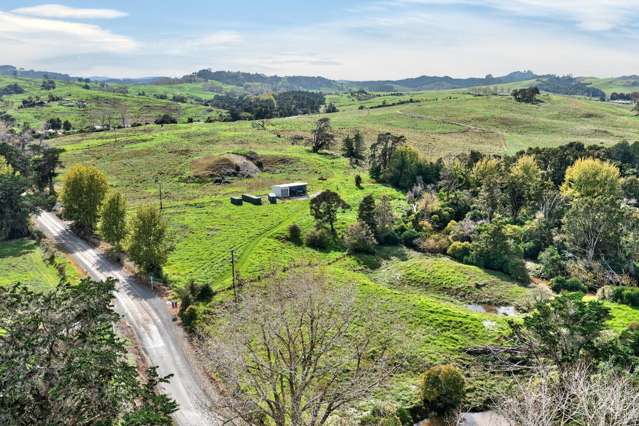 42 Ford Road Paparoa_3