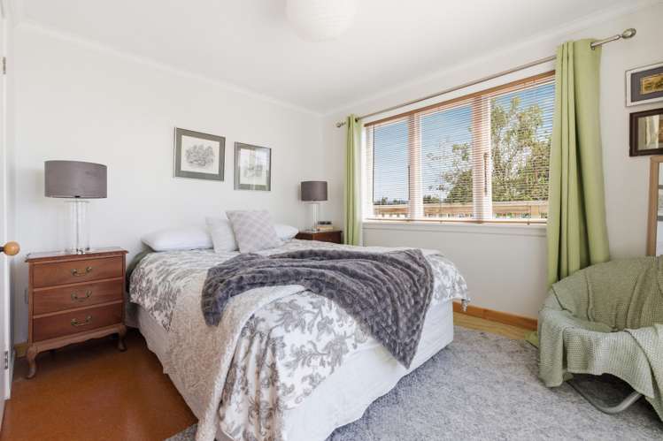 11 Lincoln Terrace Greerton_6