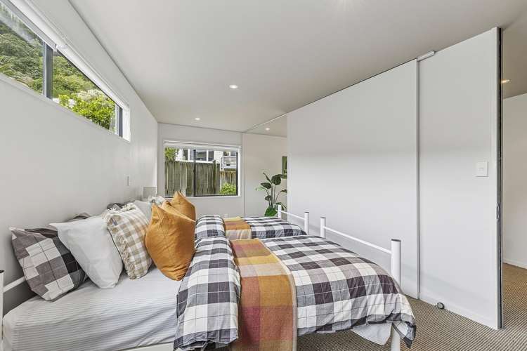87 Marine Parade Seatoun_17