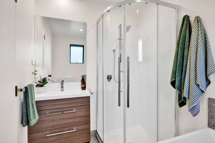 94 Riversdale Drive Merrilands_16