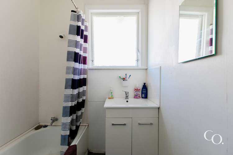 409 Kotuku Street Camberley_12