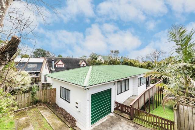 8c Fifth Avenue Mount Albert_1