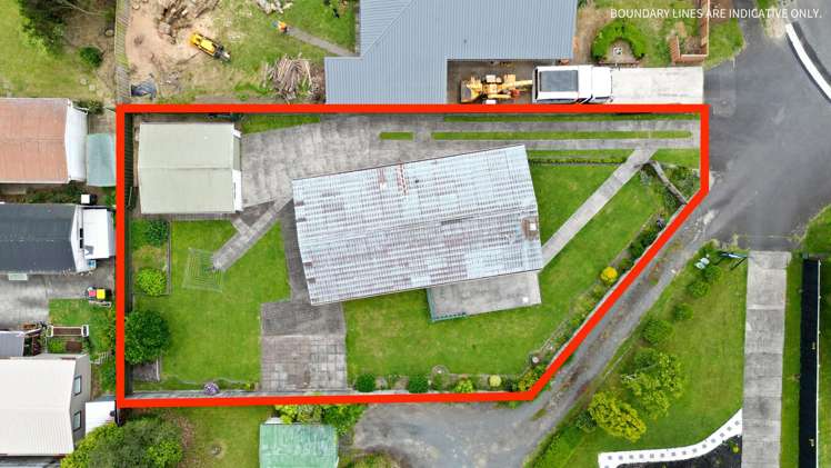 63 Resthill Crescent Glenview_18