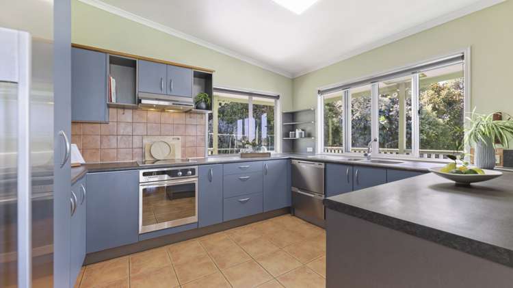 4 Careen Grove Gulf Harbour_14