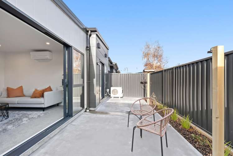 22a Palmer Crescent Silverstream_13