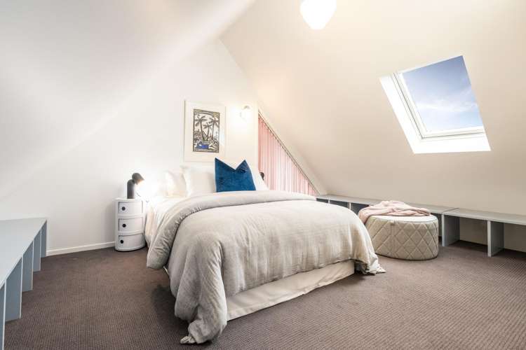 64 Friend Street Karori_21