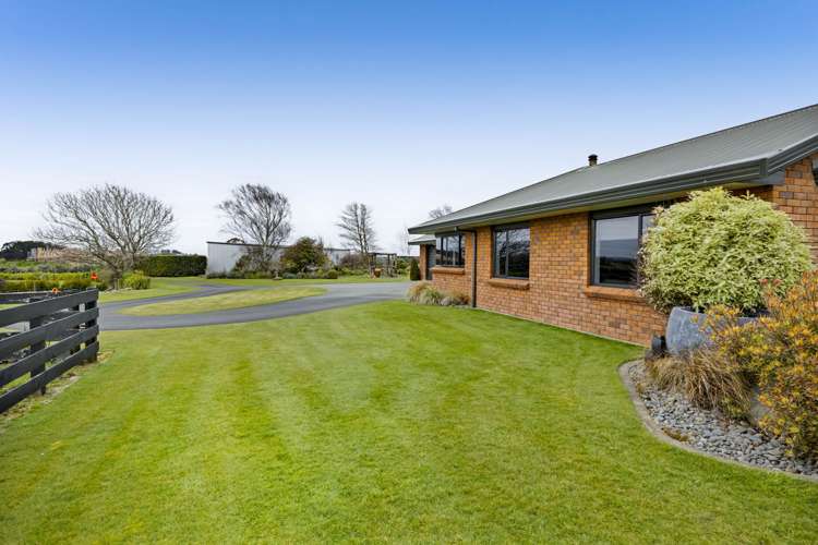 132 Ohangai Road Hawera_35