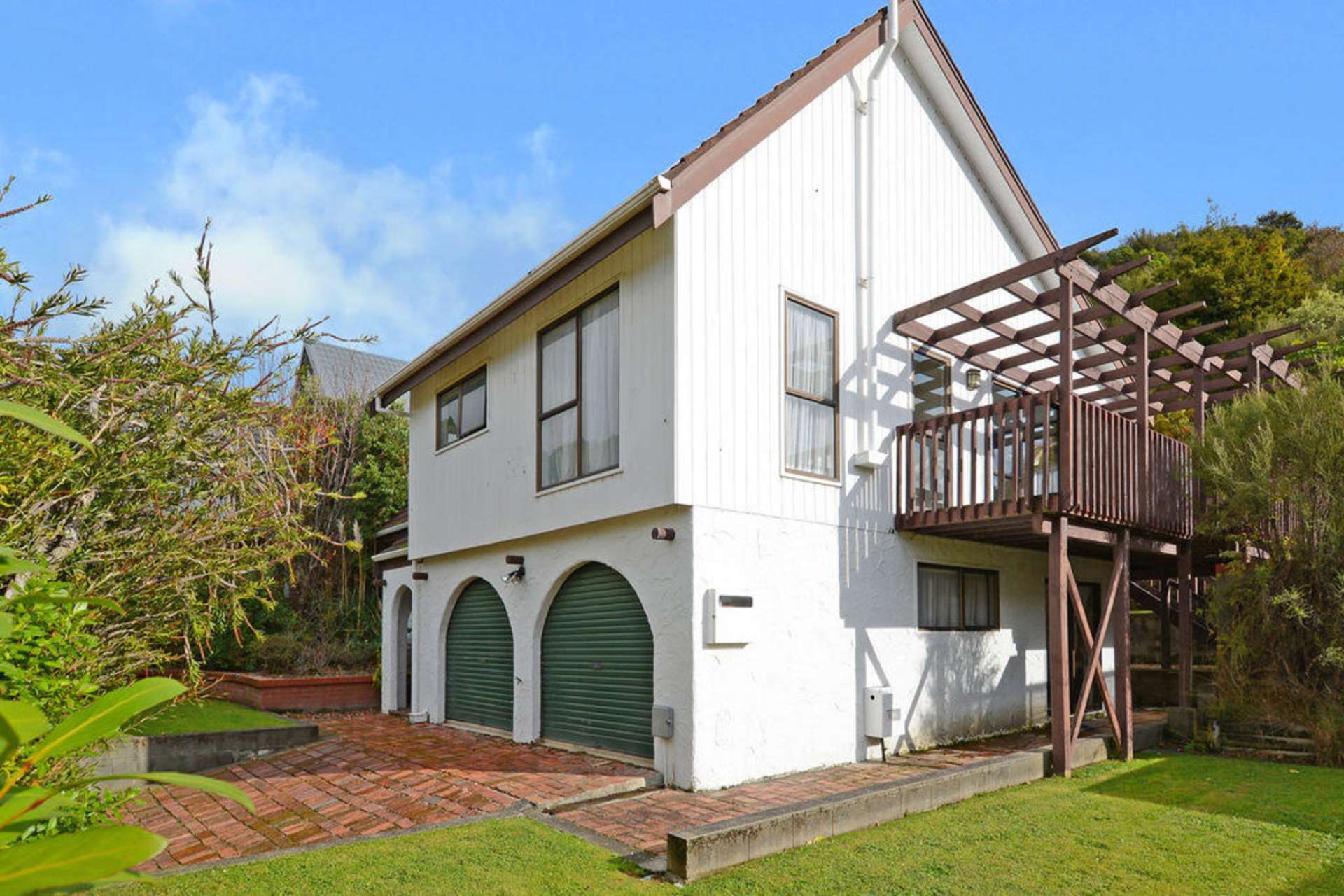 6 Pioneer Grove Silverstream_0