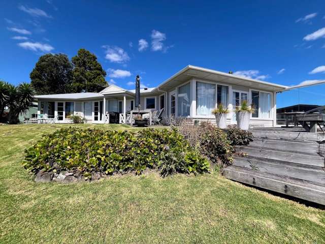 PANORAMIC VIEWS - RURAL LOCATION