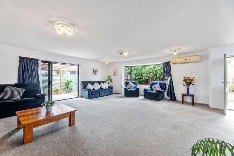 38b Dillons Point Road Islington_7