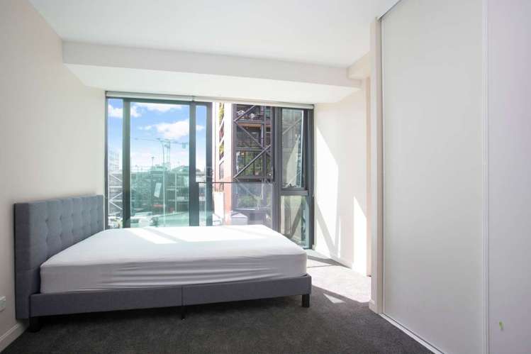 1013/135 Hobson Street Auckland Central_5