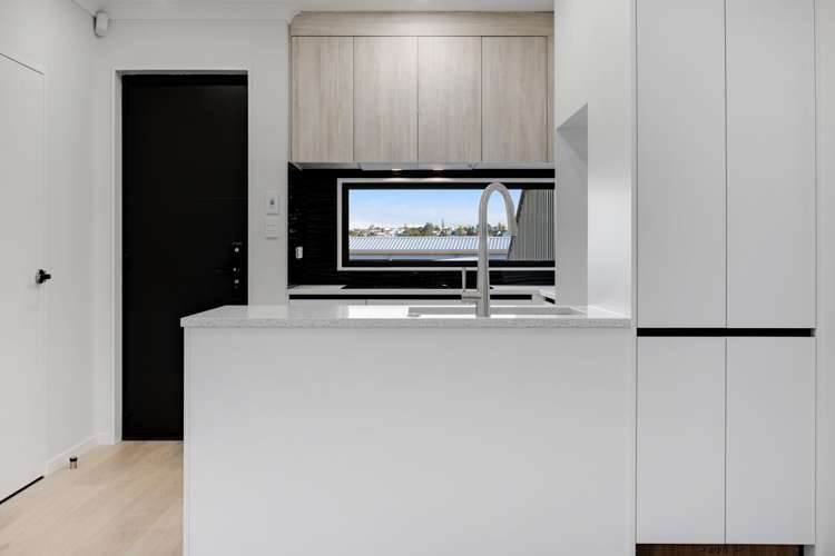 Lot 6/15 Locket Road Glenfield_5