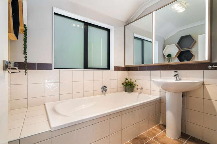 29 Kensington Terrace Gulf Harbour_26