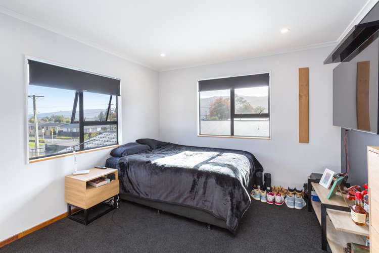 55 Moeraki Road Maoribank_37