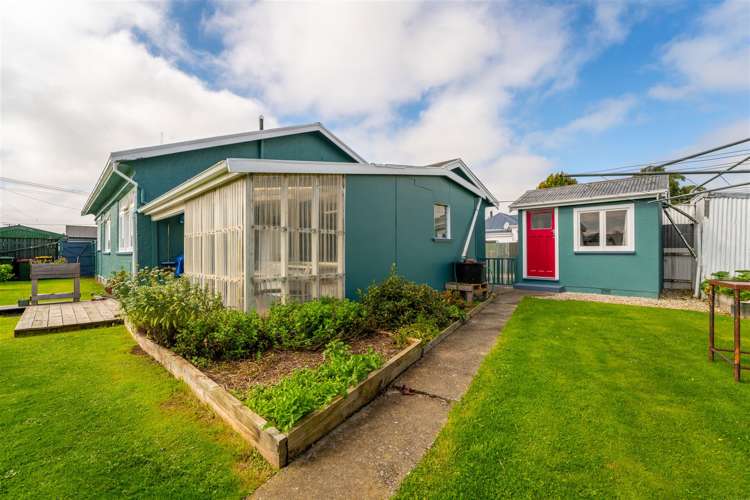 1 Maude Street Waimate_12