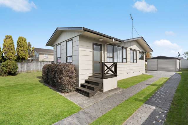 3 Elmwood Crescent Pukete_1