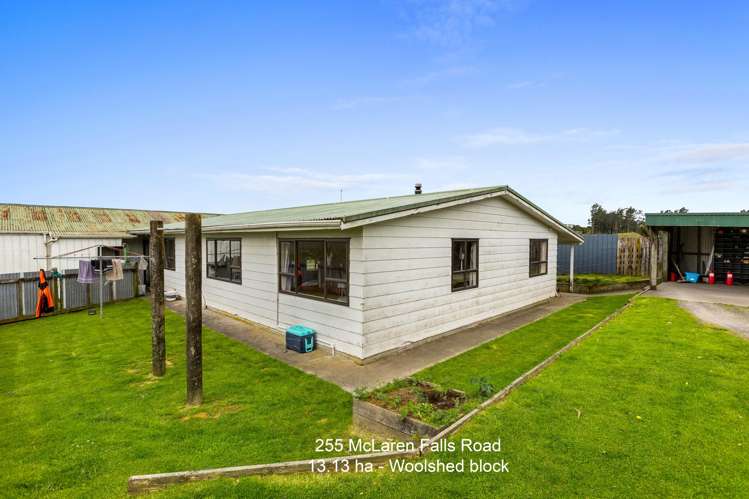 255 McLaren Falls Road_4