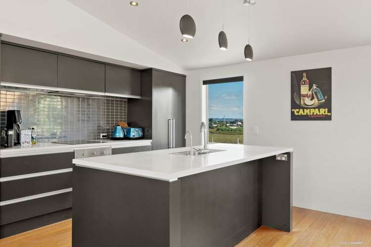 22 Edgerton Road Te Atatu Peninsula_17