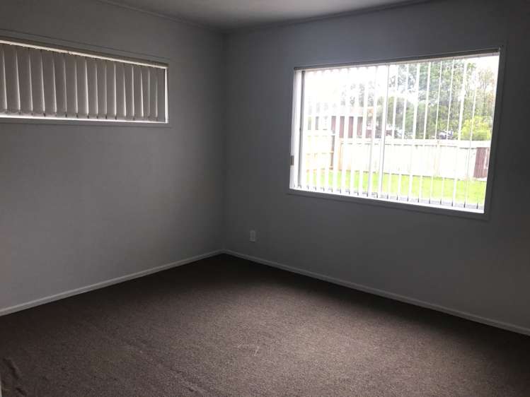 2 Cramond Drive Mangere East_17