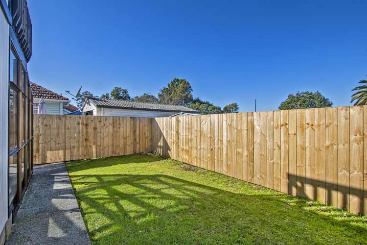 51 First Avenue Avenues_9