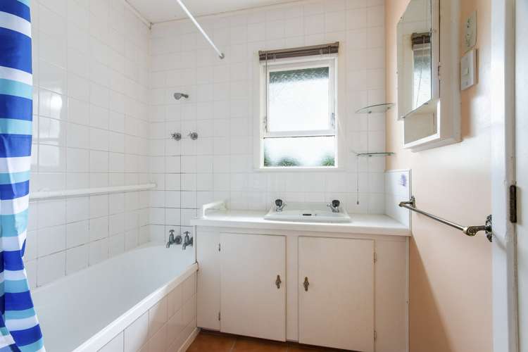 112 Flanshaw Road Te Atatu South_12