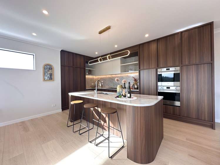 33 Tipu Crescent_4