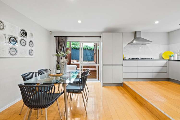 114A Lake Road Northcote_3