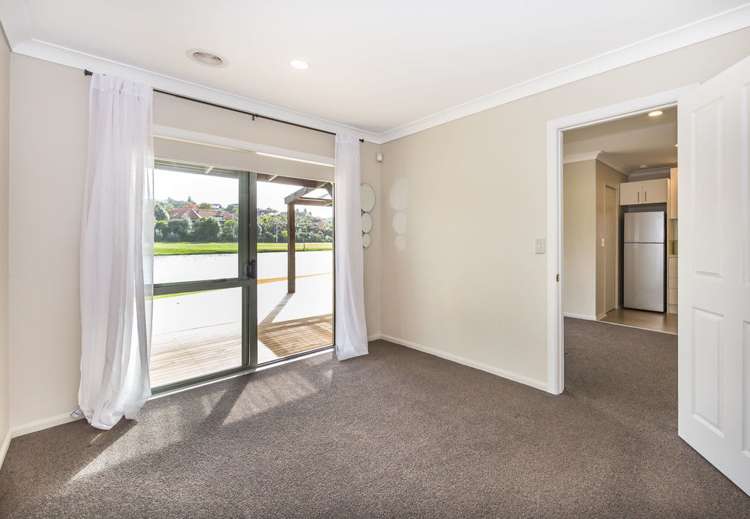 21 Greenway Rise Gulf Harbour_25