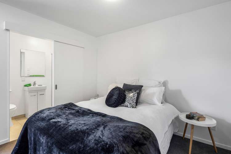 6/44 Owen Street Newtown_7