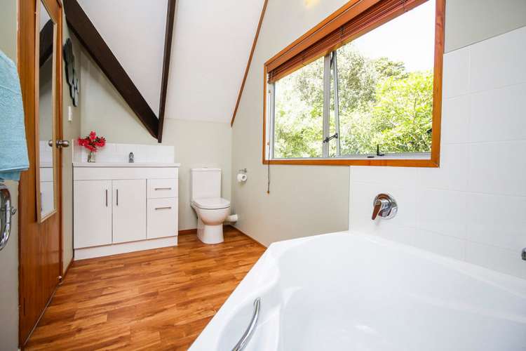 299 Titirangi Road Titirangi_8