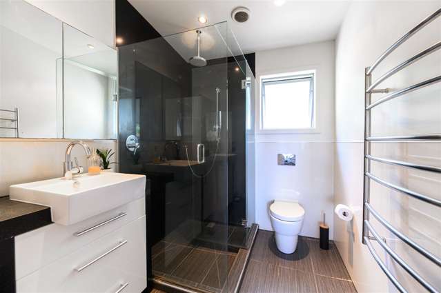 140a Solar Road Glen Eden_2