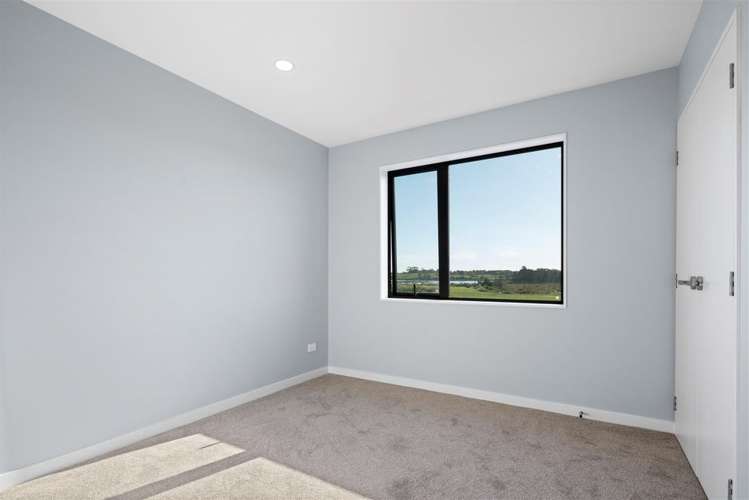 8 Taipahitini Road Karaka_14