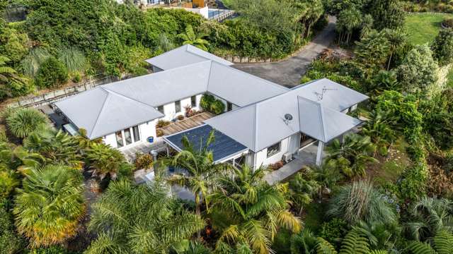 "Your Private Paradise on Over an Acre"