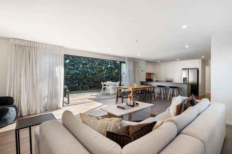 1 Moreland Road_0