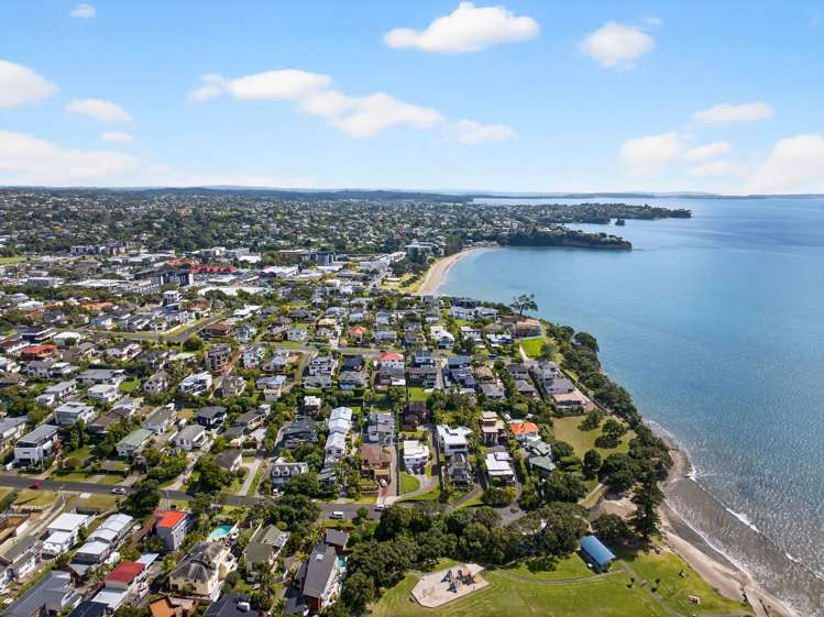 1 & 2/50 Masterton Road Rothesay Bay_19